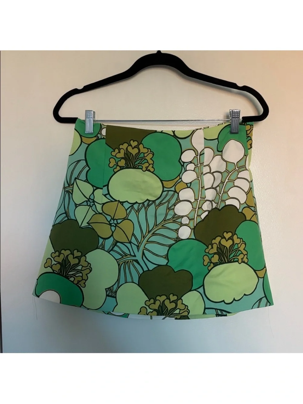 Zara Green and Cream Patterned Skirt